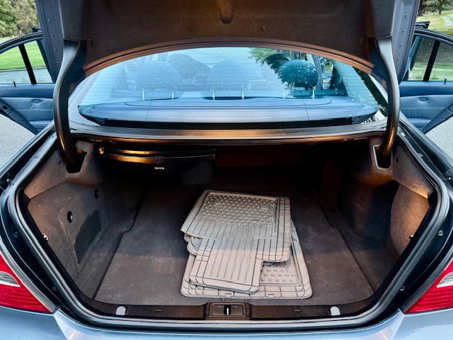 2004 Mercedes-Benz E-Class Image 27