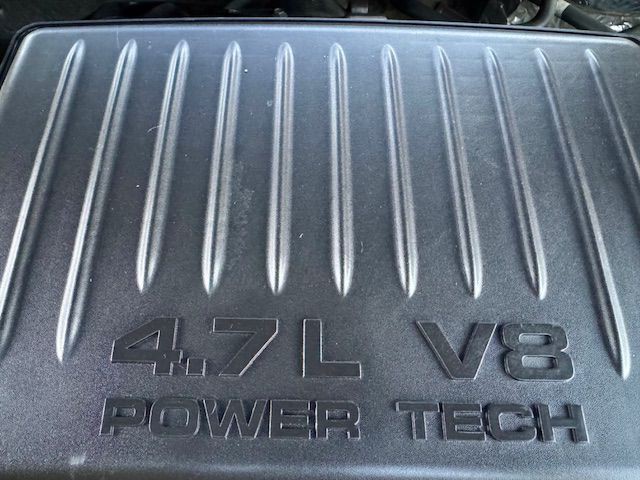 2002 Jeep Grand Cherokee Image 12