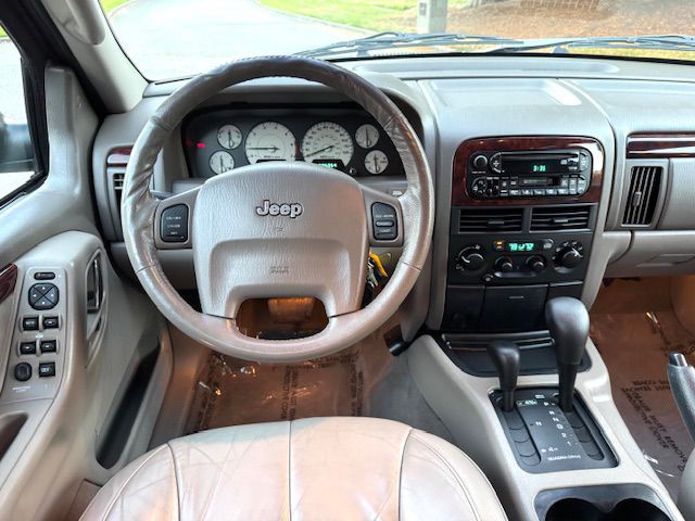 2002 Jeep Grand Cherokee Image 22