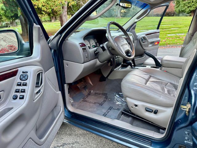 2002 Jeep Grand Cherokee Image 24