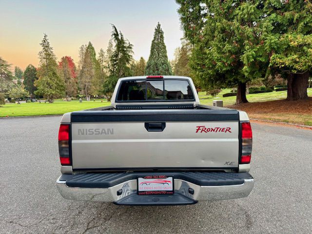2000 Nissan Frontier Image 7