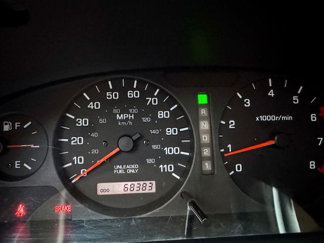 2000 Nissan Frontier Image 16