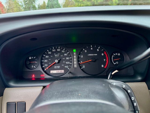 2000 Nissan Frontier Image 17