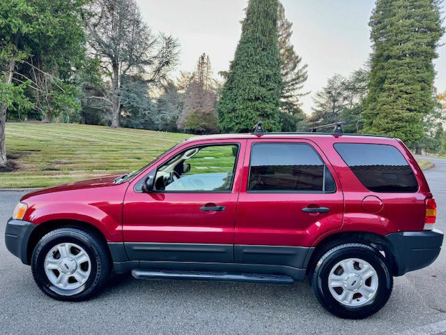 2003 Ford Escape Image 9