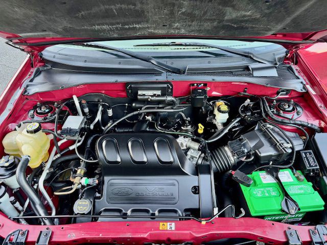 2003 Ford Escape Image 12