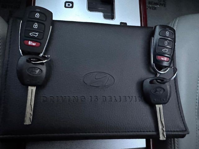 2006 Hyundai Azera Image 10