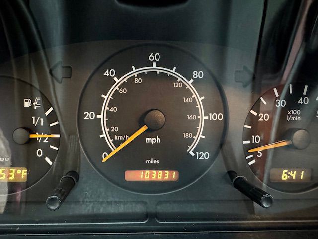 1998 Mercedes-Benz M-Class Image 17