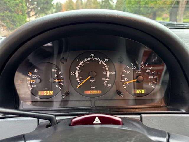 1998 Mercedes-Benz M-Class Image 18