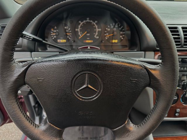 1998 Mercedes-Benz M-Class Image 19