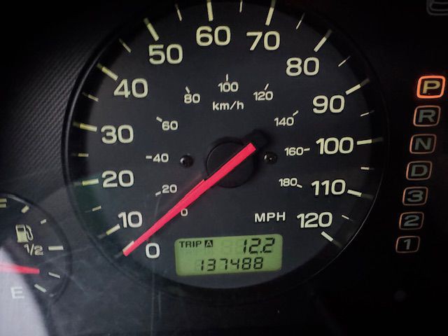 2001 Subaru Legacy Image 15