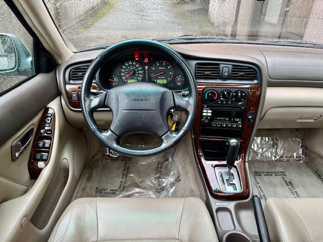 2001 Subaru Legacy Image 19