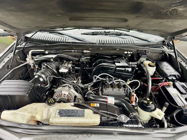 2006 Ford Explorer Image 13