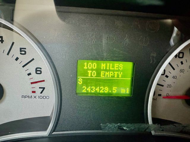 2006 Ford Explorer Image 18