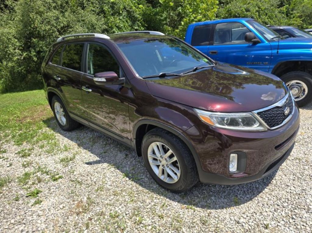 2015 Kia Sorento Image 2