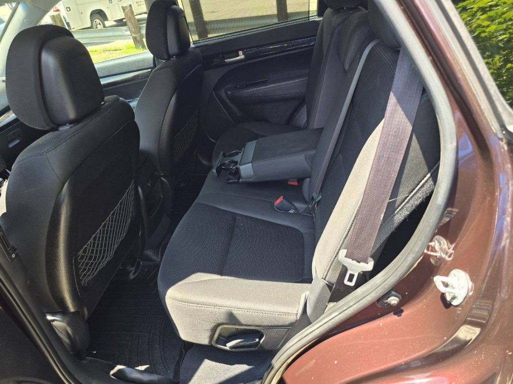 2015 Kia Sorento Image 6