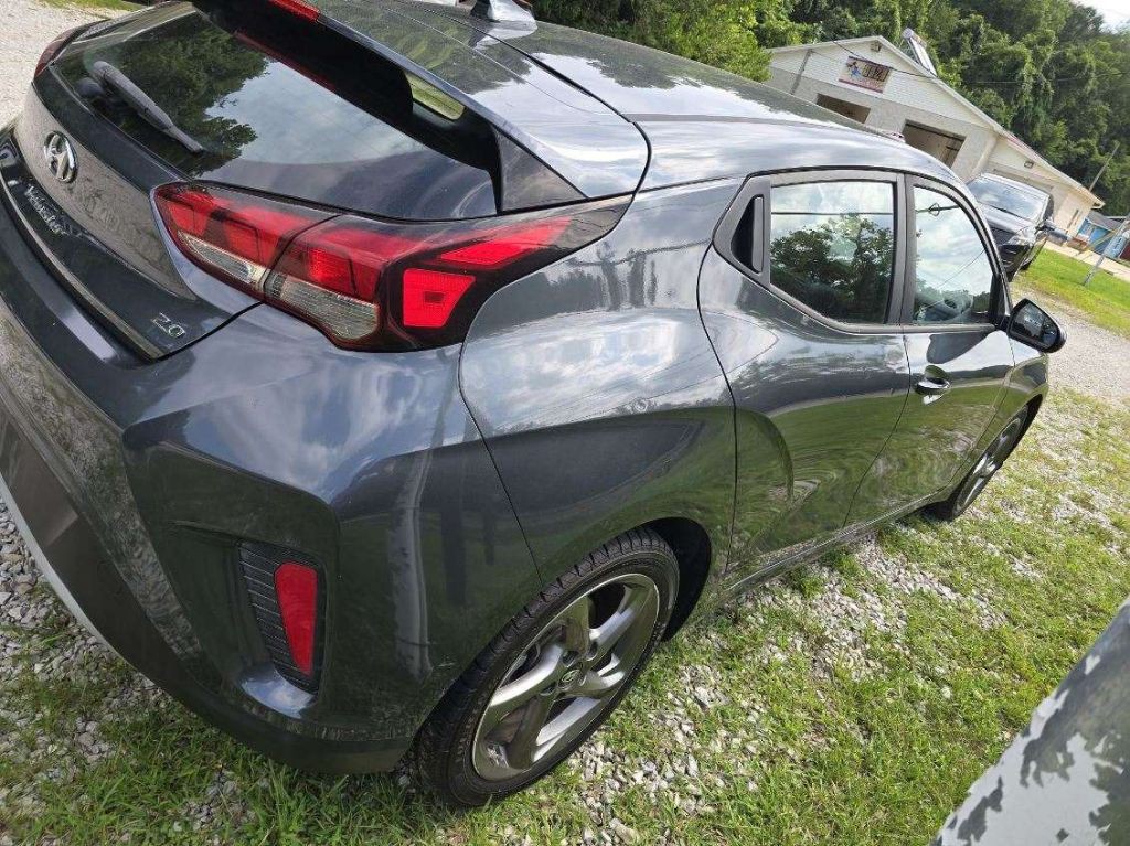 2020 Hyundai Veloster Image 4