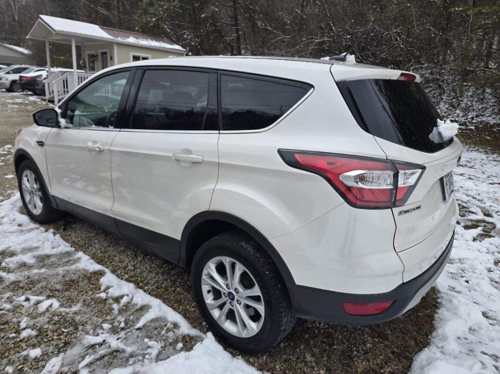2017 Ford Escape Image 4