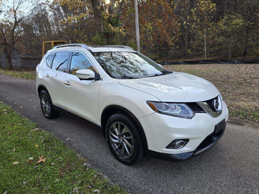 2015 Nissan Rogue Image 1