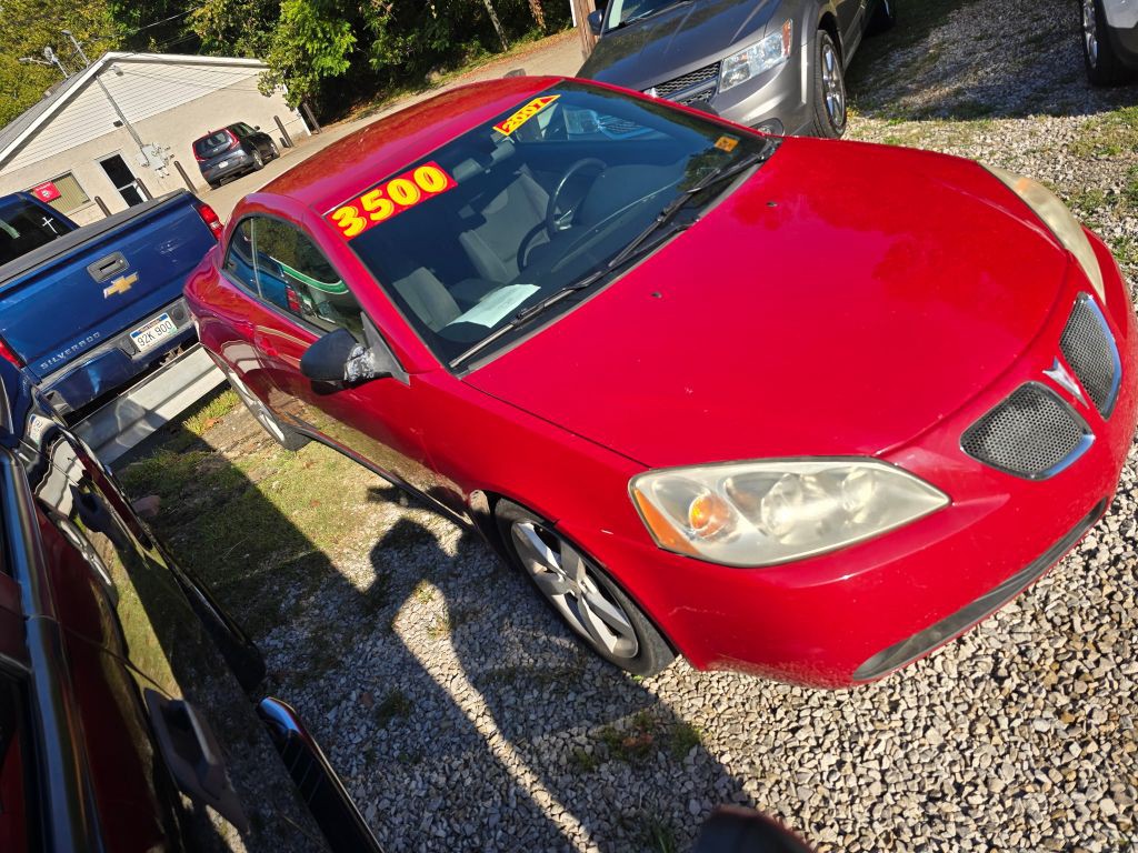 2007 Pontiac G6 Image 2