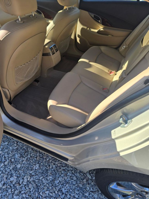 2012 Buick Lacrosse Image 6