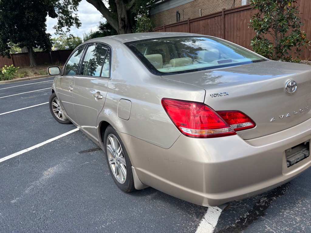 2006 Toyota Avalon Image 6