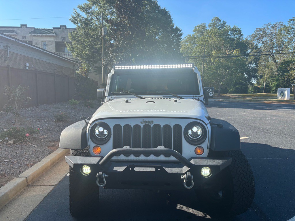 2016 Jeep Wrangler Unlimited Image 2