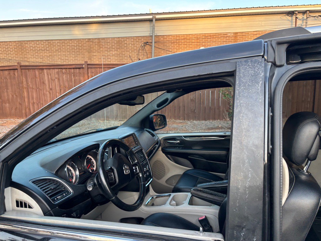 2017 Dodge Grand Caravan Image 7