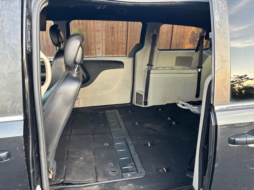 2017 Dodge Grand Caravan Image 8