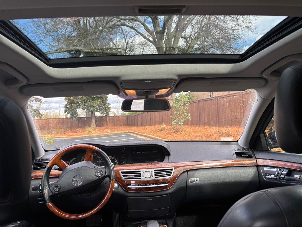 2008 Mercedes-Benz S-Class Image 7