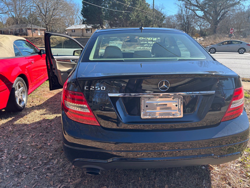 2014 Mercedes-Benz C-Class Image 4