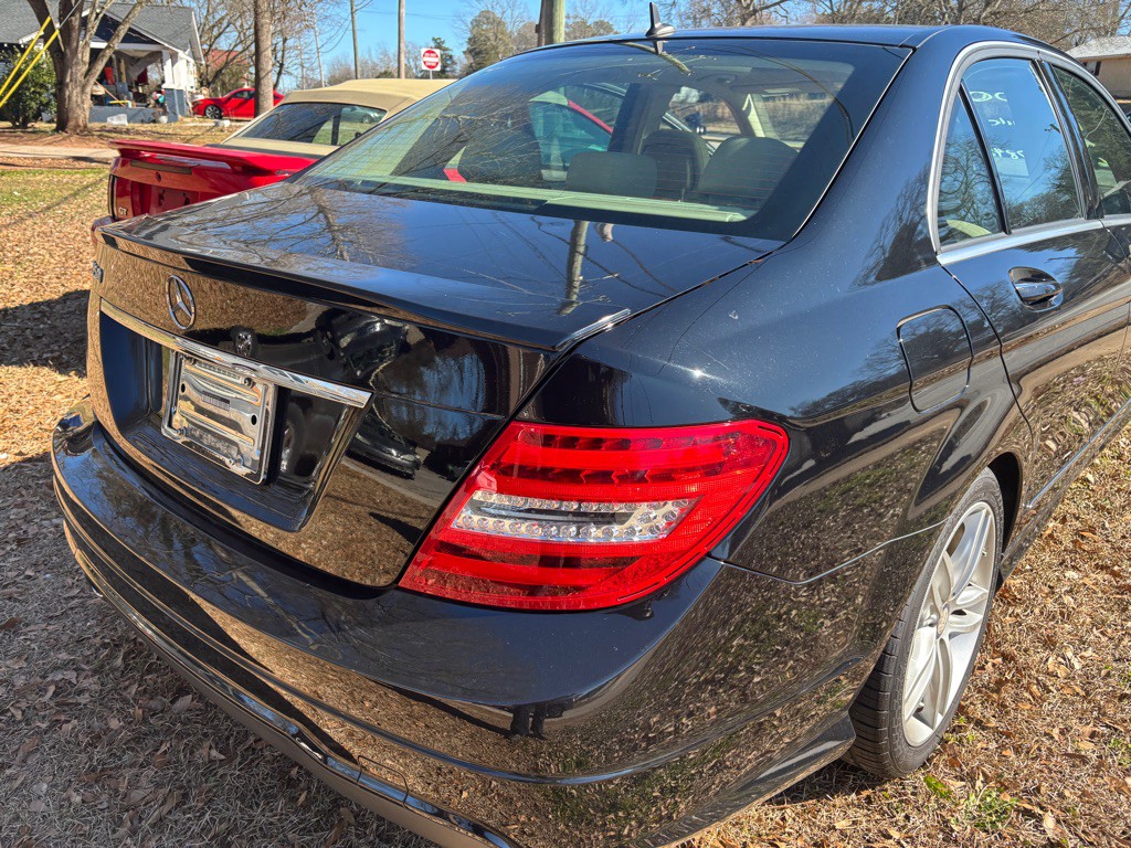 2014 Mercedes-Benz C-Class Image 5