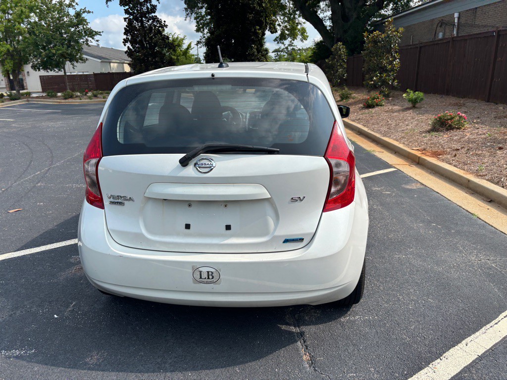 2015 Nissan Versa Image 5