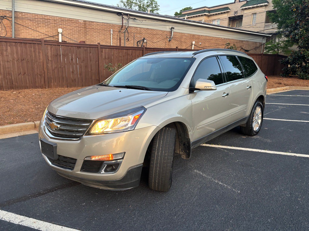 2015 Chevrolet Traverse Image 1