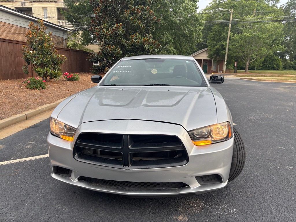 2011 Dodge Charger Image 2