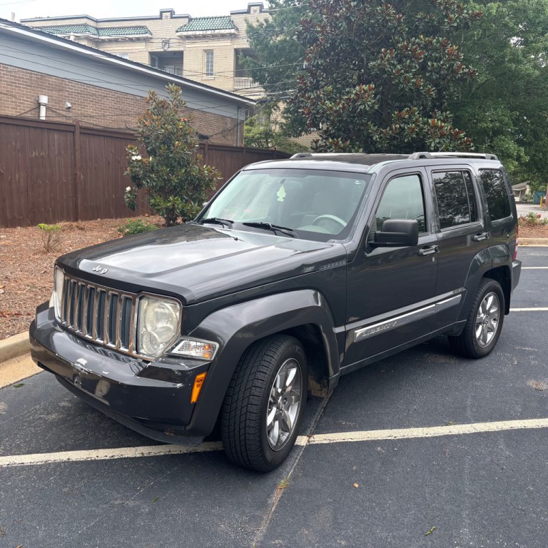 2010 Jeep Liberty Image 1