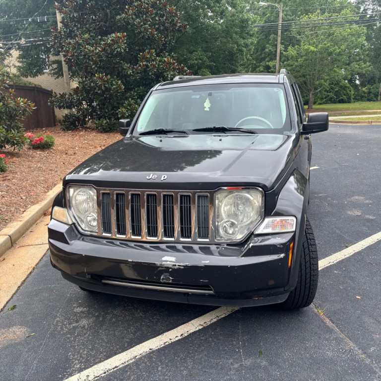2010 Jeep Liberty Image 2