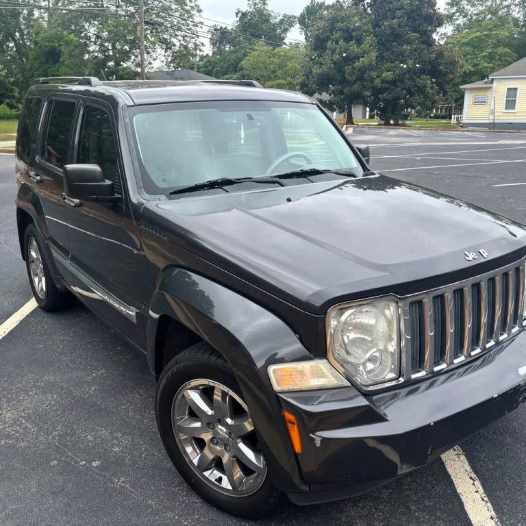 2010 Jeep Liberty Image 3