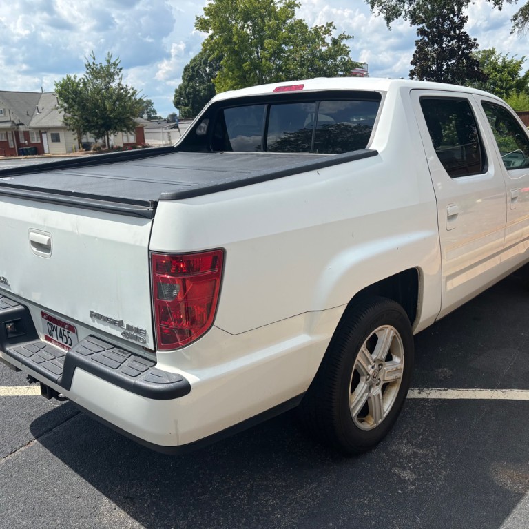2011 Honda Ridgeline Image 4