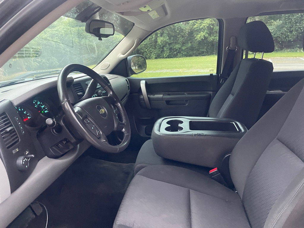 2011 Chevrolet Silverado 1500 Image 9