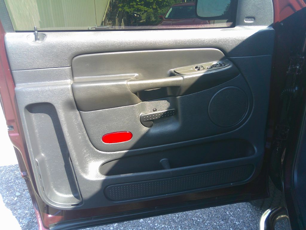 2004 Dodge Ram 2500 Image 10