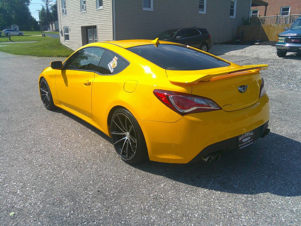 2012 Hyundai Genesis Image 7