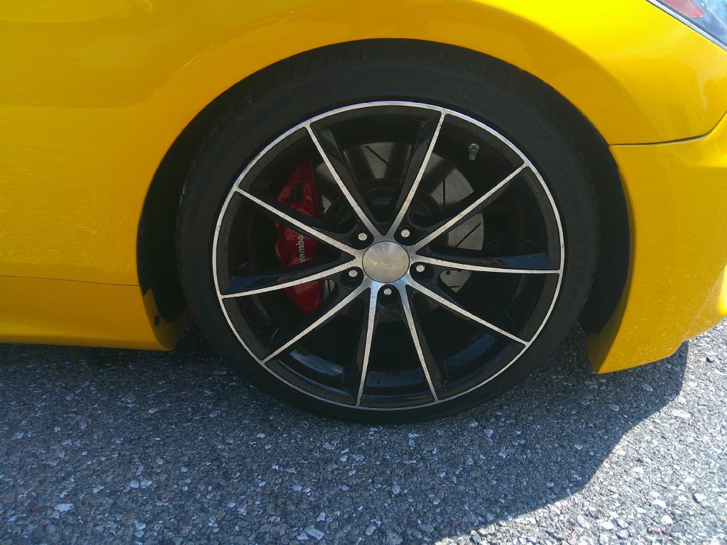 2012 Hyundai Genesis Image 26