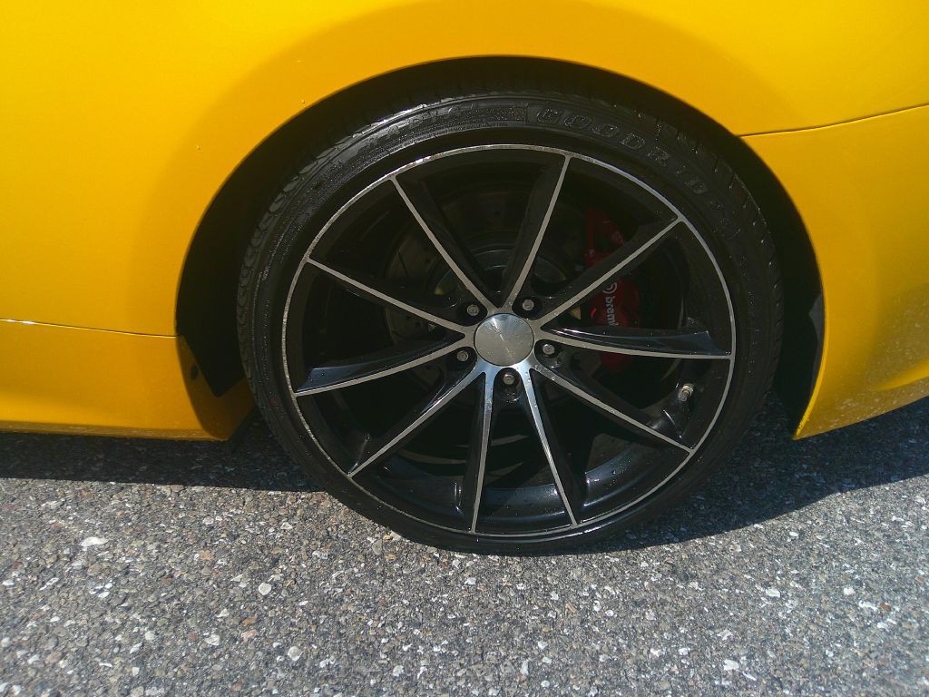 2012 Hyundai Genesis Image 28