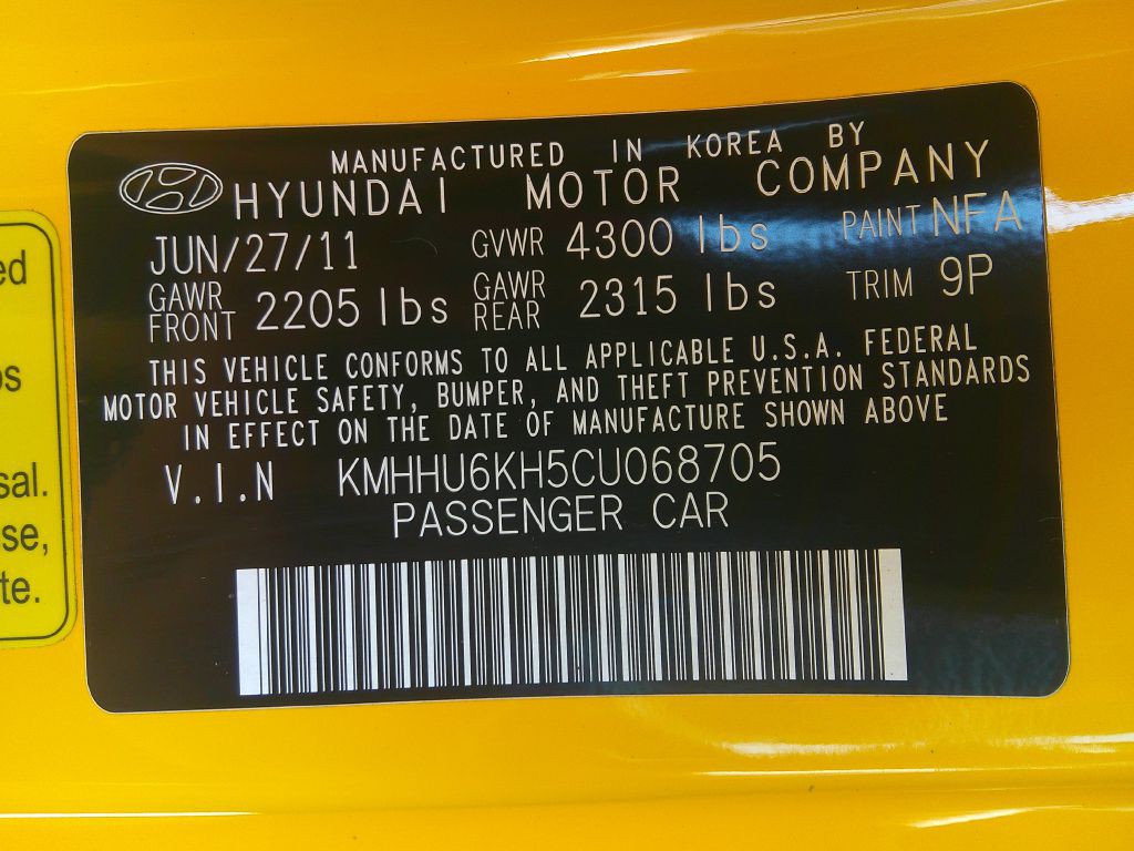 2012 Hyundai Genesis Image 29