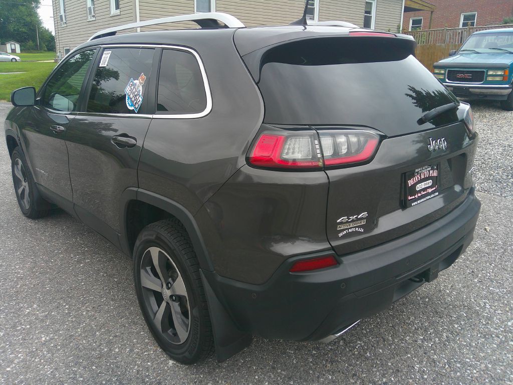 2019 Jeep Cherokee Image 7