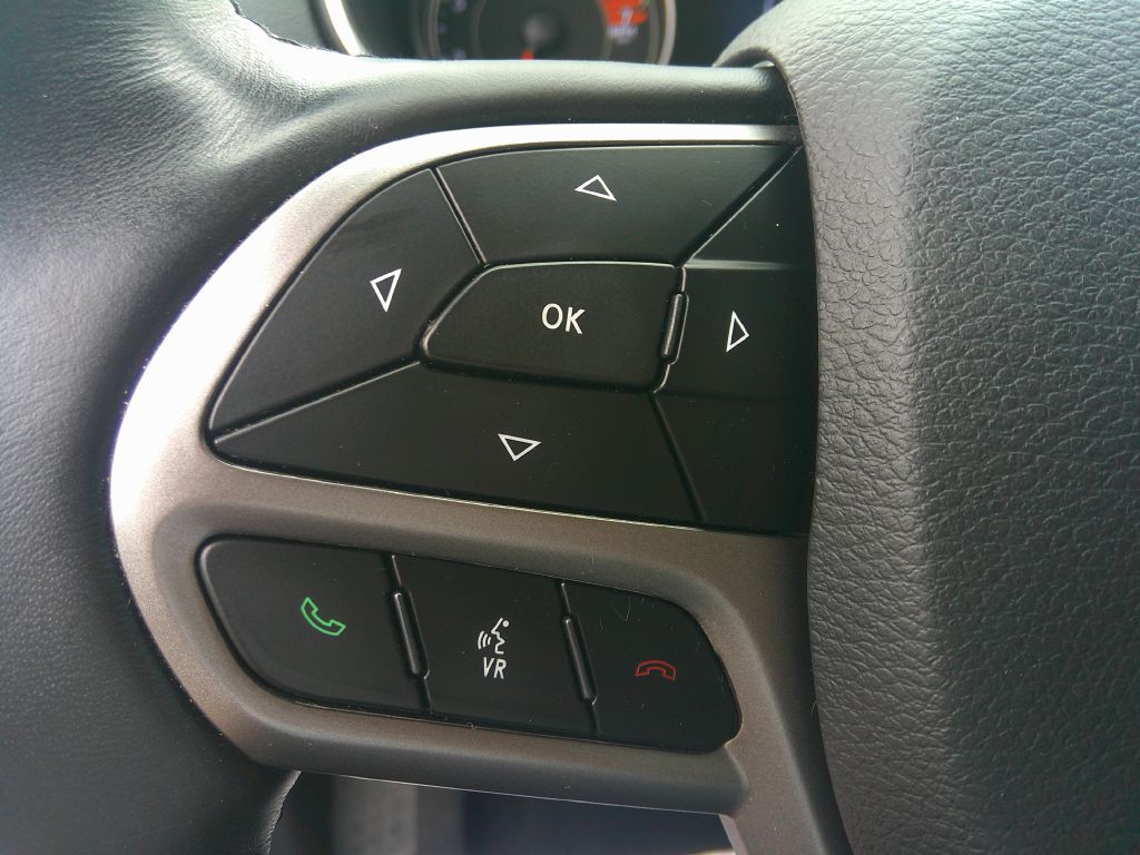 2019 Jeep Cherokee Image 21