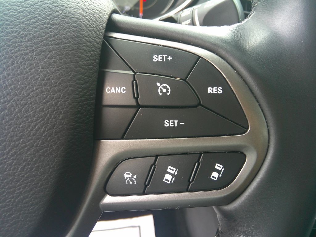 2019 Jeep Cherokee Image 22