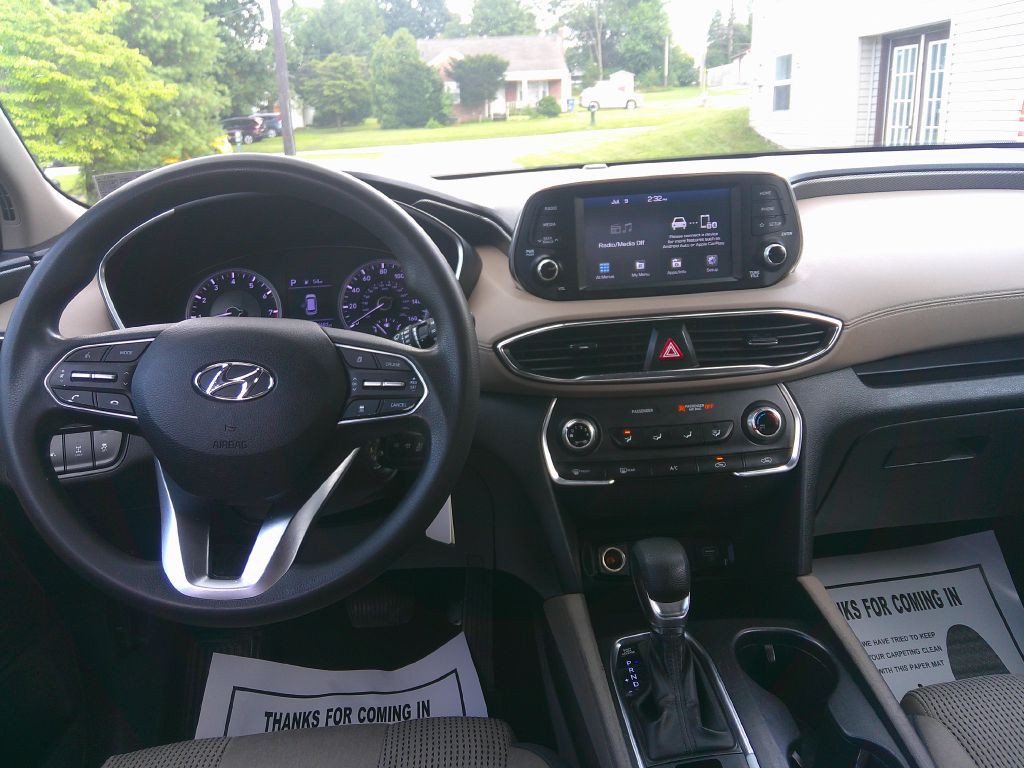 2020 Hyundai Santa Fe Image 18