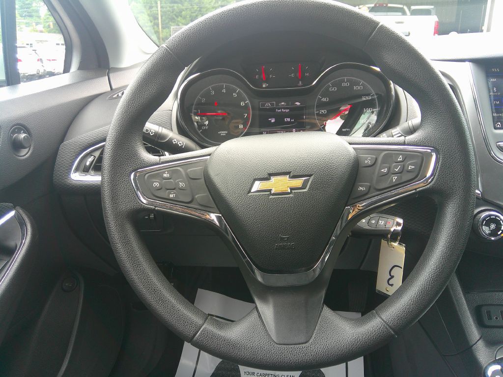 2019 Chevrolet Cruze Image 20