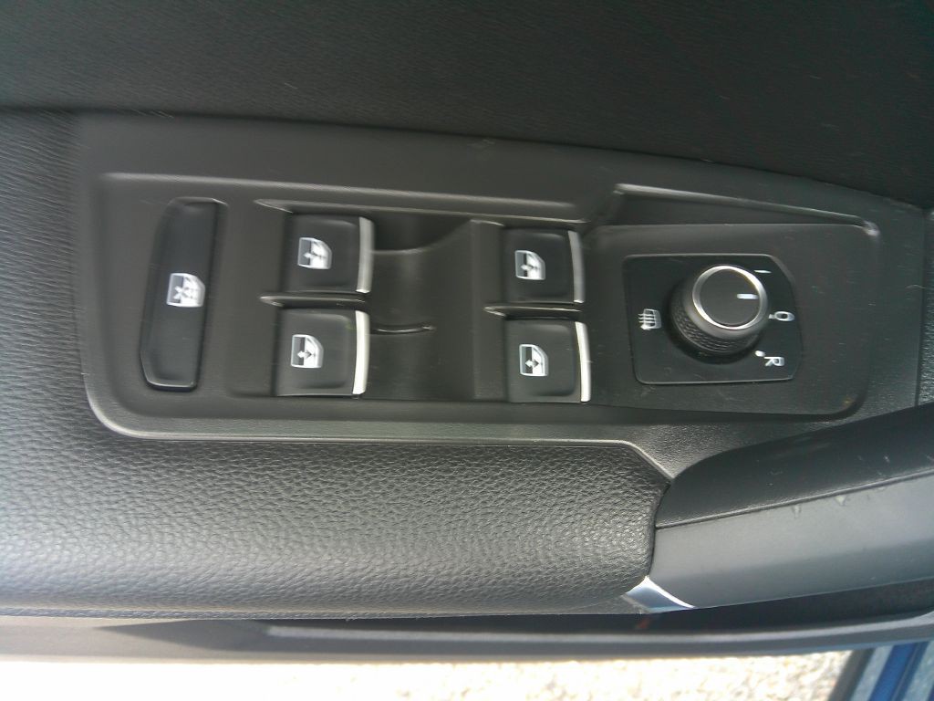 2020 Volkswagen Tiguan Image 11